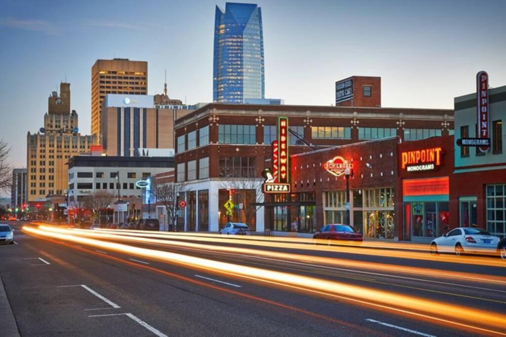 Central Automobile Alley Modern 1Bdr - Wifi Oklahoma City Ngoại thất bức ảnh